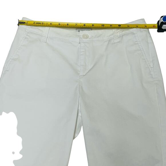 Liz Claiborne Flat Front Bermuda Shorts, White, Size 6 Petite - Picture 9 of 9